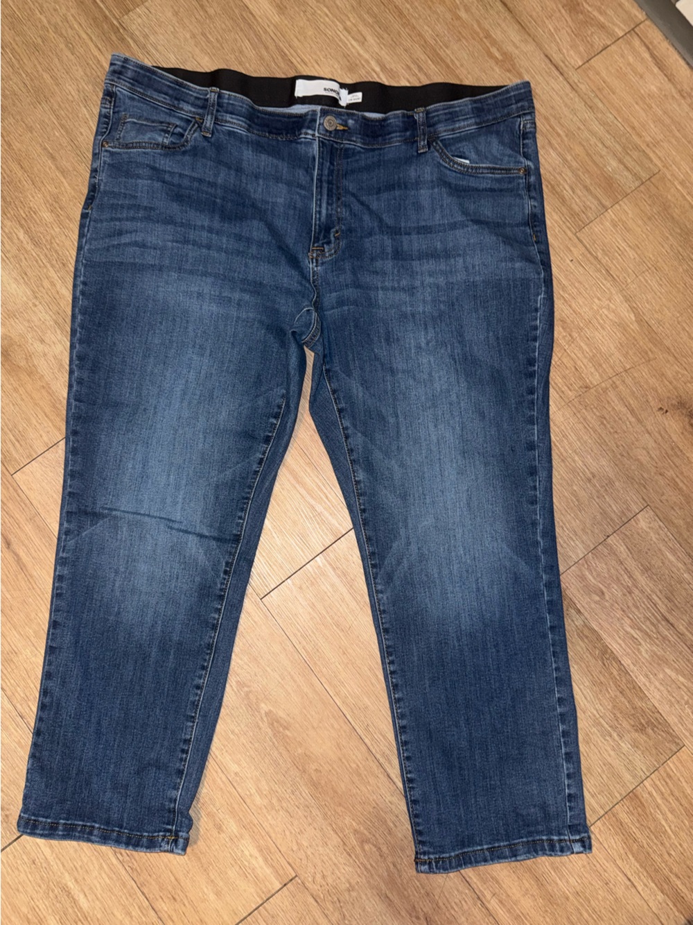 Sonoma Straight Leg Jeans in Medium Blue Wash